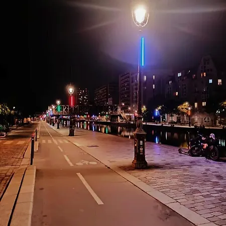 Accueillant Au Coeur De - 30 M² - Inclus.