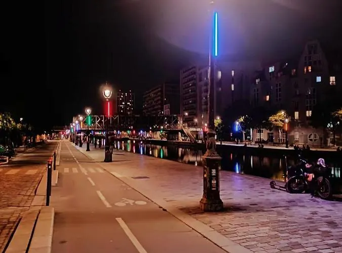 Accueillant Au Coeur De - 30 M² - Inclus.